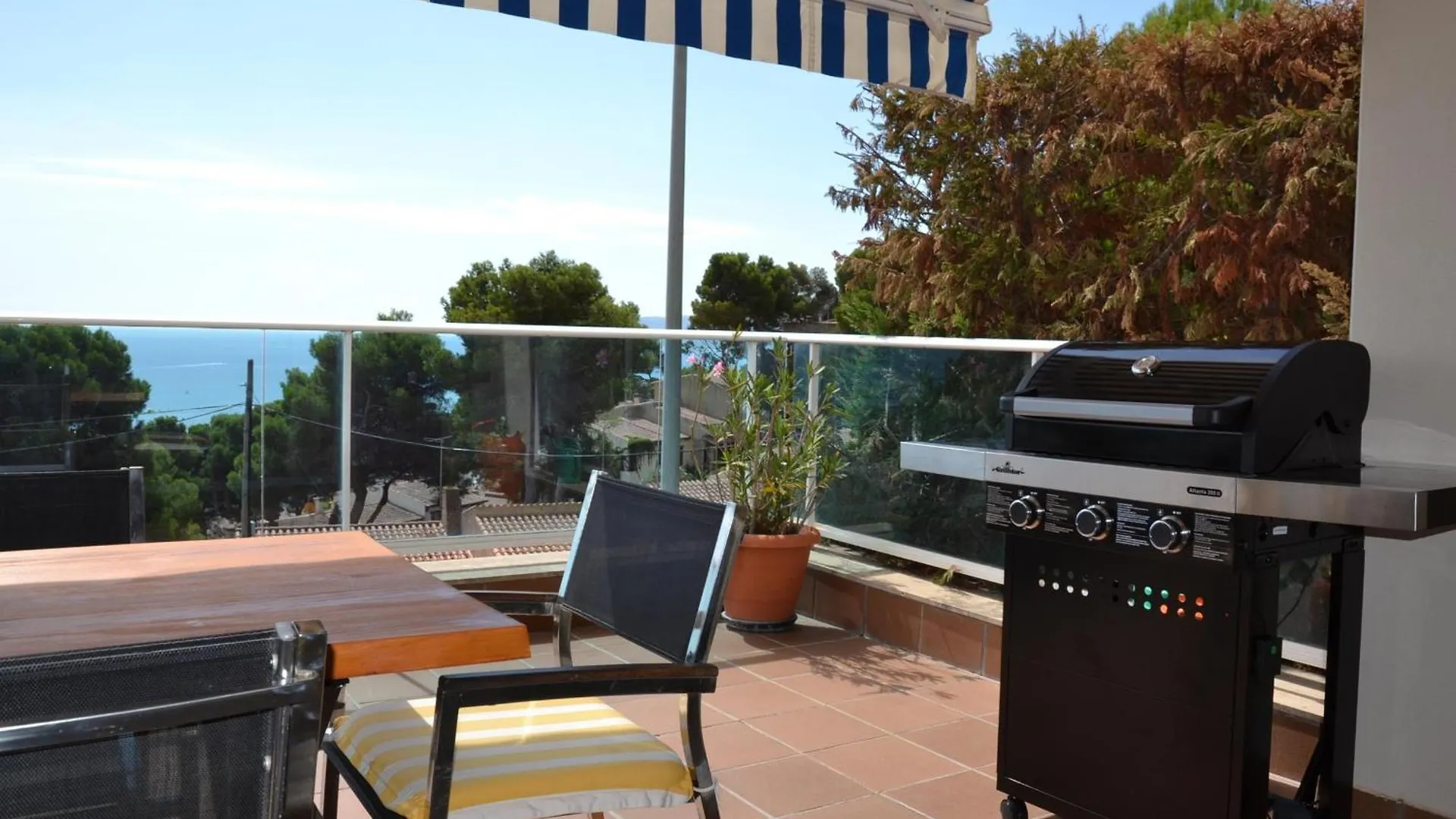 Casa Mediterranea - L'Estartit, Roca Maura - Es-323-70 レスタルティット